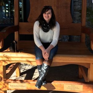 Meet your Posher, Brianna